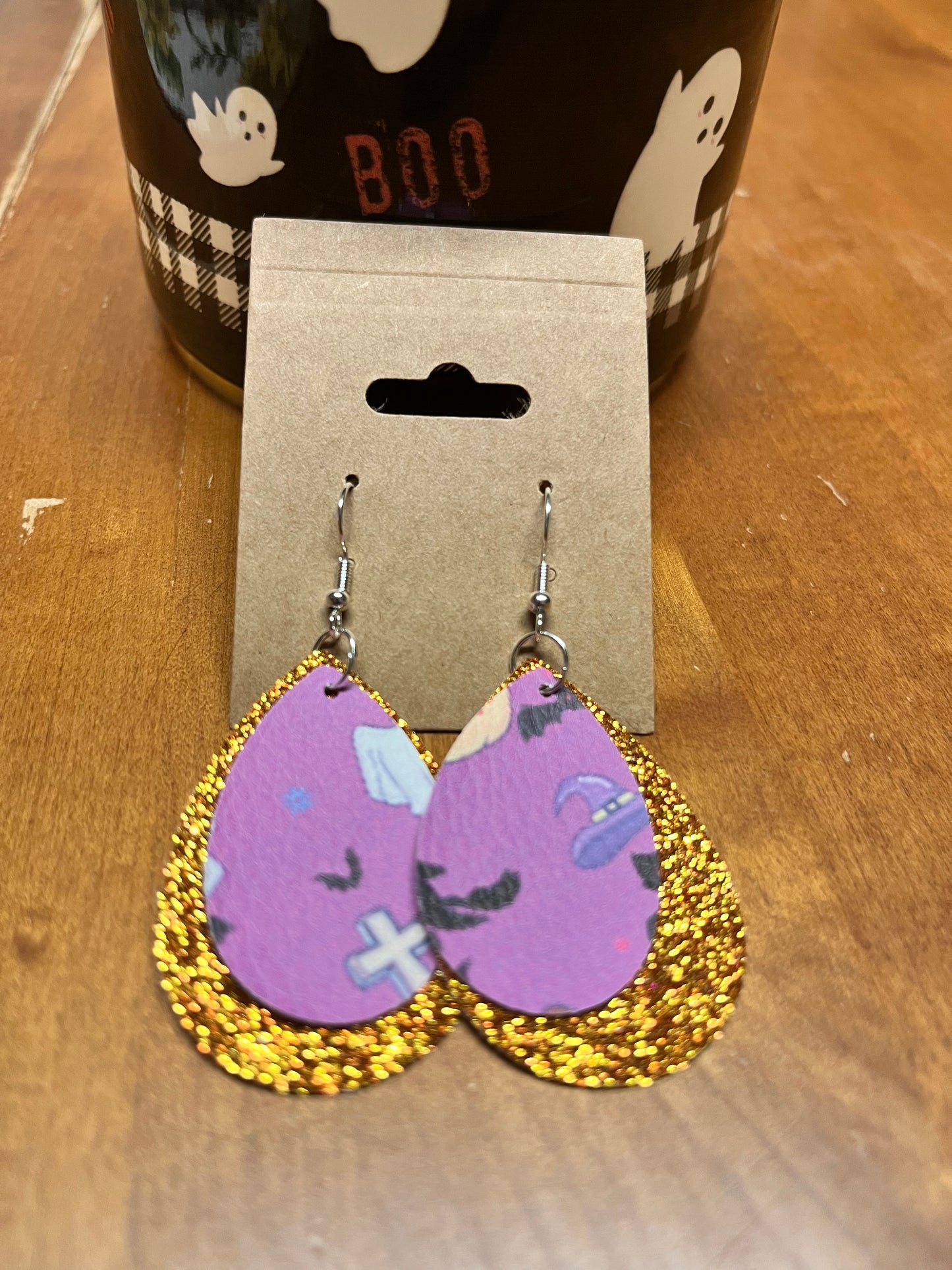 Purple witch hat gold glitter earring