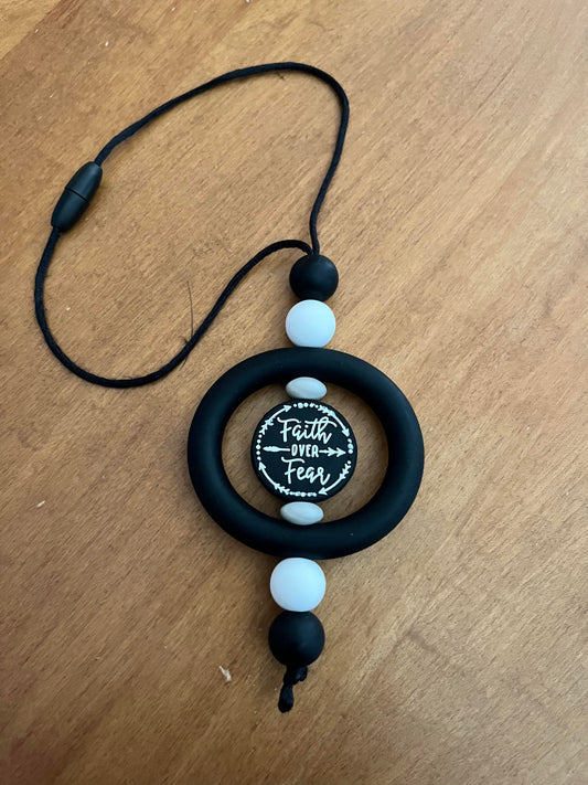 Car Charm - Faith over Fear black